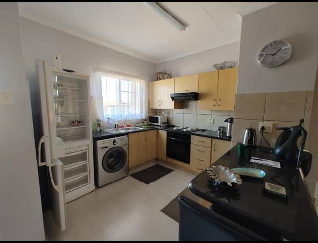 2 BEDROOM PROPERTY TO RENT IN SONNEVELD